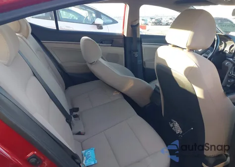 2017 Hyundai Elantra Se z USA, uszkodzony, nr VIN 5NPD84LF9HH057670